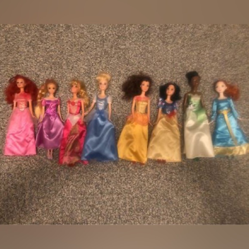 Full Set of Like New Disney Princess Barbie Dolls